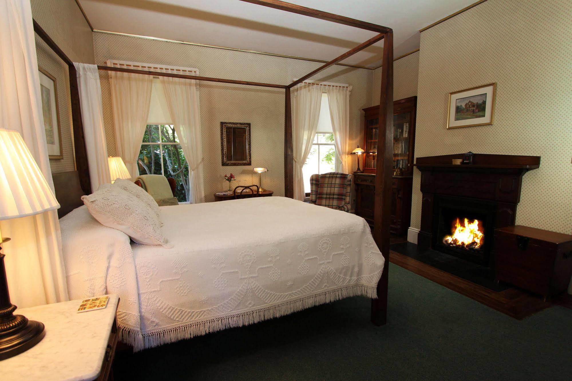 Joshua Grindle Inn Mendocino Exterior photo